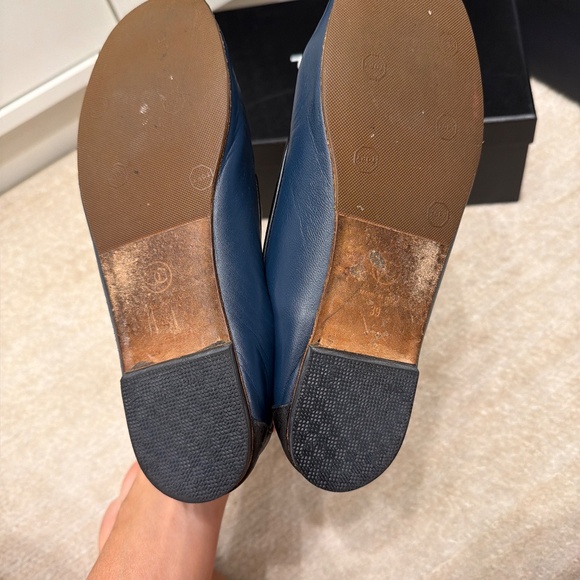 Chanel navy loafer - Picture 4 of 4